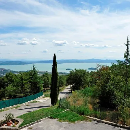 Εξοχικό σπίτι Sensi Tuoro sul Trasimeno