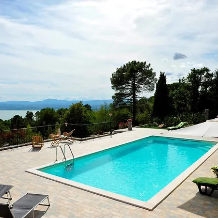 Sensi Country house *